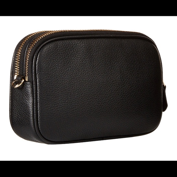 ISO Coach Crossbody Clutch! 🖤❤️🖤❤️ - Picture 4 of 5